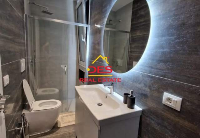 Vlore, shitet hotel Kati 3, 280 m² 400.000 Euro (Rruga Sazani,Vlore)