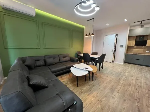 Tirane, jepet me qera apartament 2+1+BLK Kati 8, 110 m² 1.300 Euro (KOMPLEKSI DELIJORGJI)