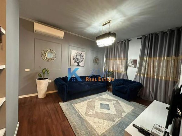 Tirane, jap me qera apartament 2+1+BLK Kati 2, 102 m² 900 Euro (Kodra e Diellit)