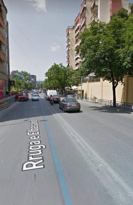 Tirane, jepet me qera ambjent biznesi Kati 0, 105 m² 800 Euro (RRUGA E ELBASANIT)