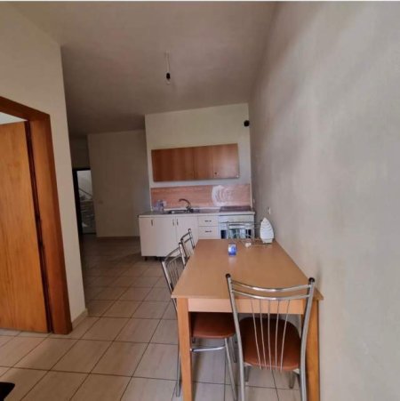 Vlore, shitet apartament 1+1 Kati 4, 54 m² 65.000 Euro (Orikum, Qender Pallatet e reja)