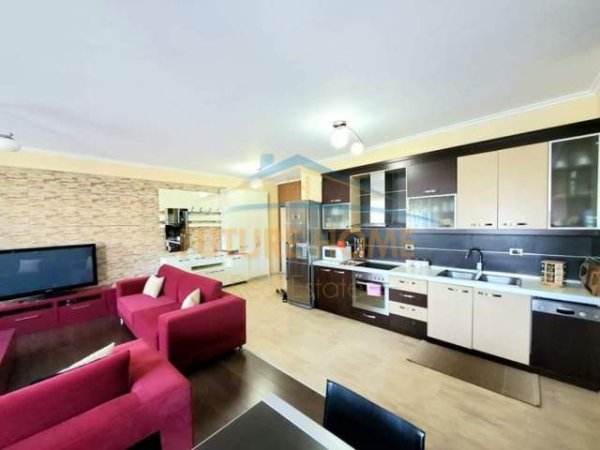 Tirane, shitet apartament 3+1+A+BLK Kati 2, 140 m² 220.000 Euro (Kopshti Botanik)