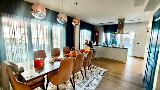 Tirane, shitet apartament 300 m²  (Rezidenca Kodra e Diellit 2)