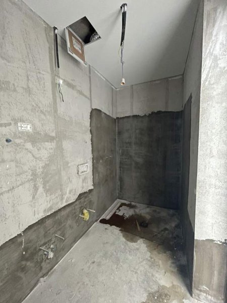 Tirane, shitet apartament 2+1+BLK Kati 10, 126.48 m² 340.000 Euro (Lake View Residence)