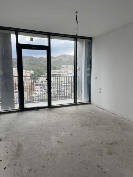 Tirane, shitet apartament 2+1+BLK Kati 10, 12.648 m² 340.000 Euro (Lake View Residence)