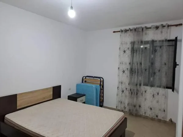 Tirane, jepet me qera apartament 1+1+BLK Kati 4, 65 m² 390 Euro (Rruga Bill Klinton prane Kodres se Diellit)