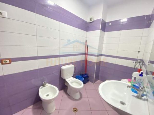 Tirane, shitet apartament 2+1+BLK Kati 2, 99 m² 119.000 Euro (Bulevardi Migjeni)