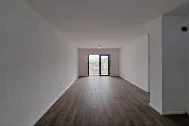 Shqiperi, shes apartament 2+1+BLK Kati 4, 94 m² 1.400 Euro/m2 (Rruga Murat Terbaci)