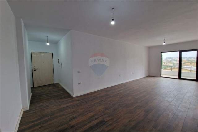 Shqiperi, shes apartament 2+1+BLK Kati 4, 94 m² 1.400 Euro/m2 (Rruga Murat Terbaci)