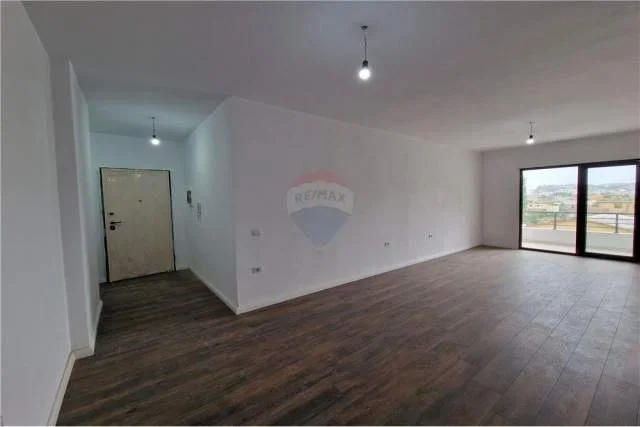 Shqiperi, shes apartament 2+1+BLK Kati 4, 94 m² 1.400 Euro/m2 (Rruga Murat Terbaci)