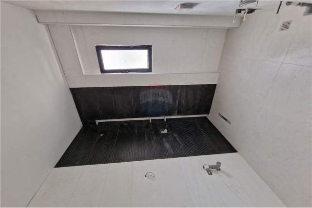 Shqiperi, shes apartament 2+1+BLK Kati 4, 94 m² 1.400 Euro/m2 (Rruga Murat Terbaci)