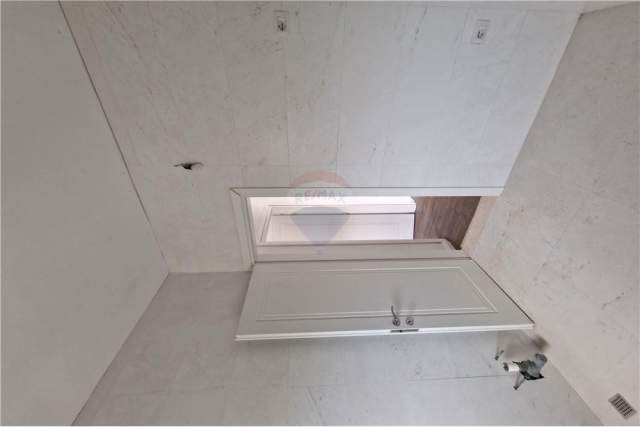 Shqiperi, shes apartament 2+1+BLK Kati 4, 94 m² 1.400 Euro/m2 (Rruga Murat Terbaci)