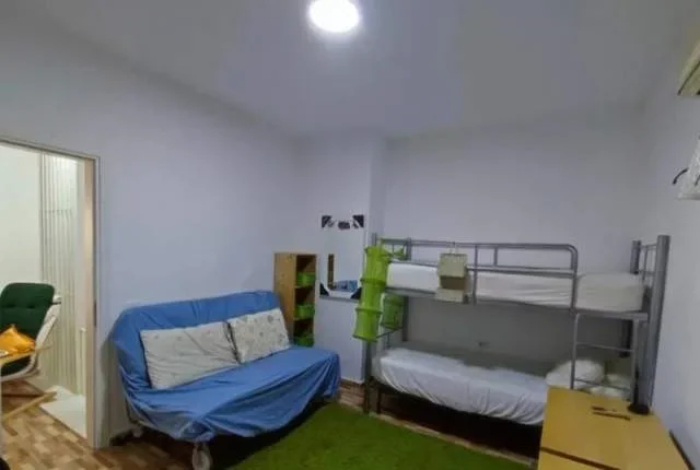 Tirane, jepet me qera apartament duplex 2+2wc+BLK 100 m² 550 Euro (kopshti Zoologjik)