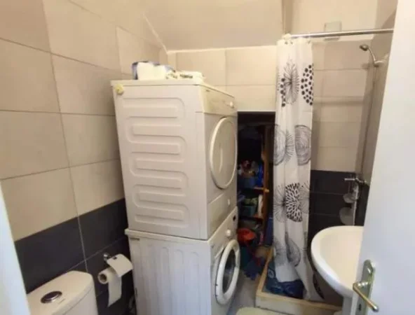 Tirane, jepet me qera apartament duplex 2+2wc+BLK 100 m² 550 Euro (kopshti Zoologjik)