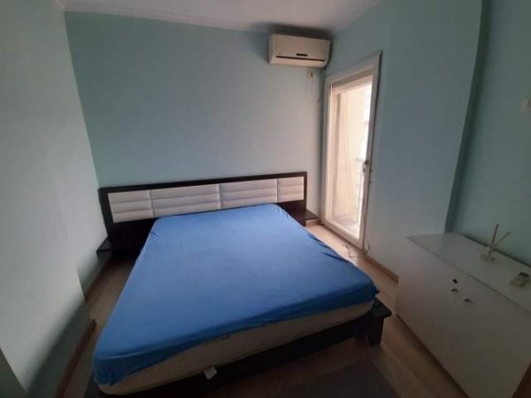 Tirane, jepet me qera apartament 1+1 Kati 2, 65 m² 500 Euro (Liqeni i Thate)