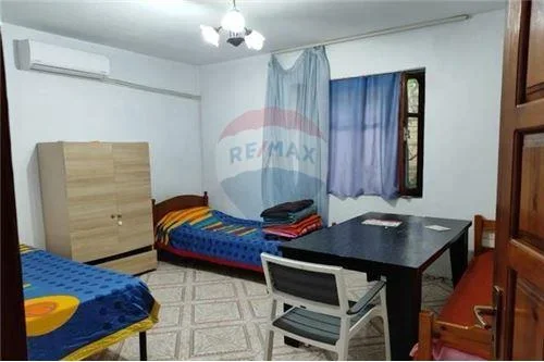 Tirane, jepet me qera apartament 2+1 Kati 1, 125 m² 400 Euro (Rruga e Dafinave)