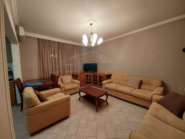 Tirane, shitet apartament 2+1 Kati 3, 76 m² 100.000 Euro (Ali Demi)