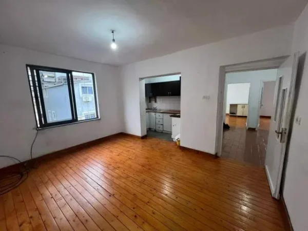 Tirane, shitet apartament 2+1+A+BLK Kati 5, 78 m² 124.000 Euro (Rruga e Kavajes)