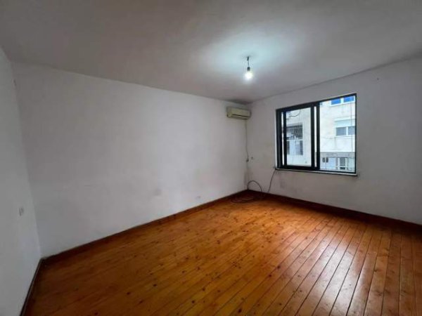 Tirane, shitet apartament 2+1+A+BLK Kati 5, 78 m² 124.000 Euro (Rruga e Kavajes)