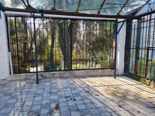 Tirane, jepet me qera Penthouse 2+1+BLK Kati 1, 120 m² 1.200 Euro (Ibrahim Rugova)