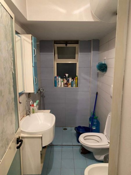 Tirane, shitet apartament 3+1 Kati 1, 83 m² 155.000