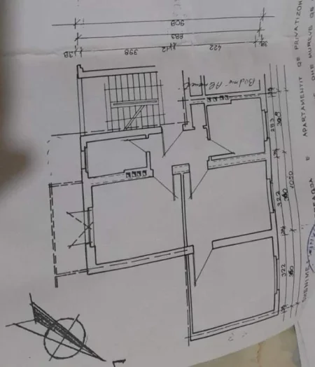 Tirane, shitet apartament 3+1 Kati 1, 83 m² 155.000