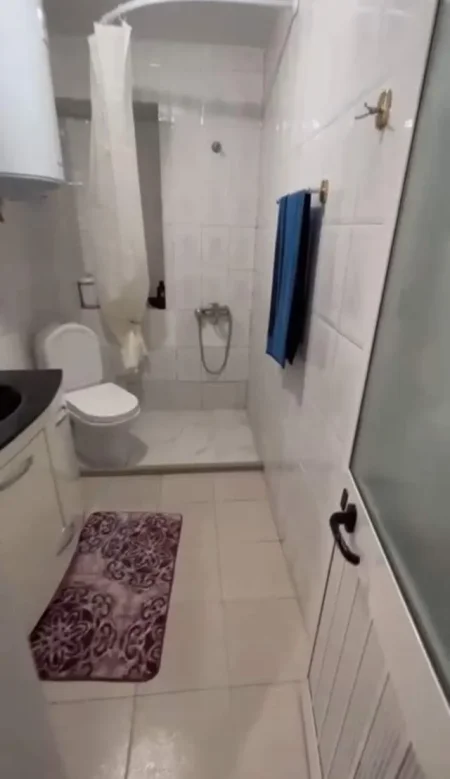 Tirane, jepet me qera apartament 2+1 Kati 2, 80 m² 50.000 Leke (Stadiumi Dinamo, rruga grigor heba)