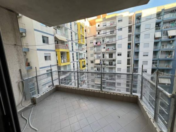 Shqiperi, shes 2+1+BLK Kati 8, 117 m² 130.000 Euro (Bulevardi Ismail Qemali ,prane Raiffaisen Bank)