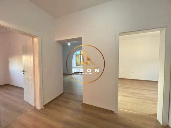 Tirane, shitet apartament 2+1 Kati 4, 83 m² 160.000 Euro (Myslym shyri)