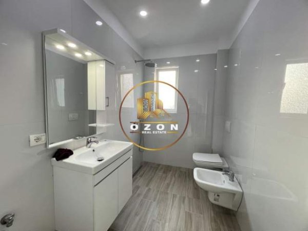 Tirane, shitet apartament 2+1 Kati 4, 83 m² 160.000 Euro (Myslym shyri)