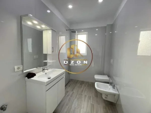 Tirane, shitet apartament 2+1 Kati 4, 83 m² 160.000 Euro (Myslym shyri)