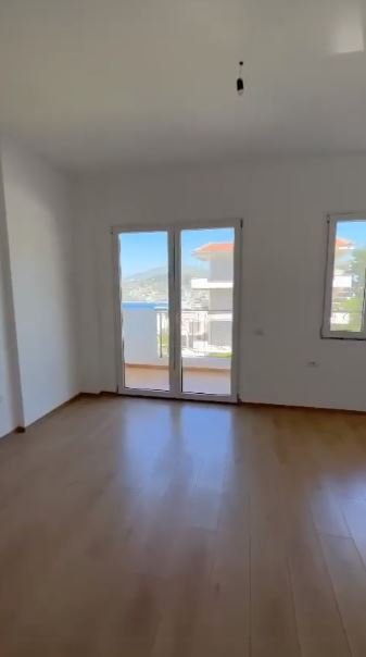 Tirane, shitet apartament 2+1+A+BLK 85 m² 101.500 Euro (Super Okazion!!  Sarande, Buze Detit s)