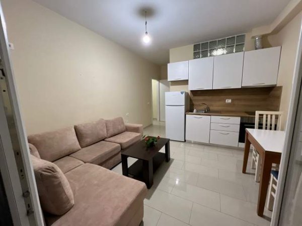 Tirane, shitet apartament 1+1+BLK Kati 7, 58 m² 72.000 Euro (Yzberisht)