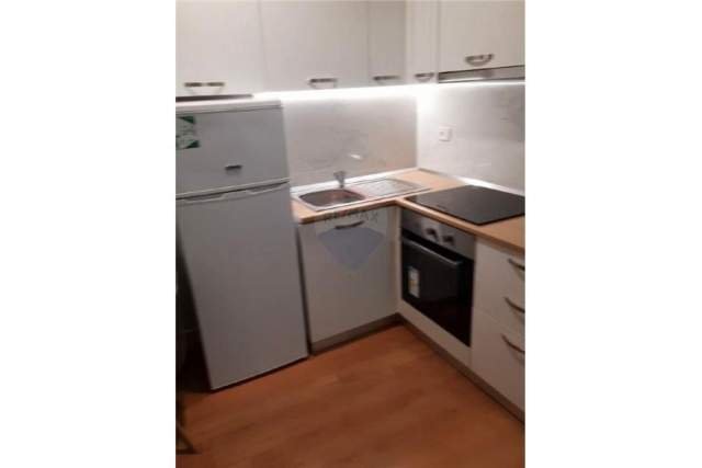 Tirane, shitet apartament 2+1 Kati 1, 74 m² 163.000 Euro (Perlat Rexhepi)