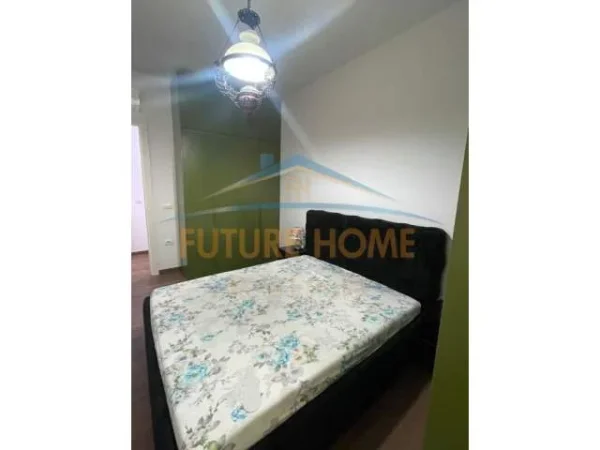 Tirane, jepet me qera apartament 2+1 Kati 3, 100 m² 1.500 Euro (Prane Stadiumit Air Albania)