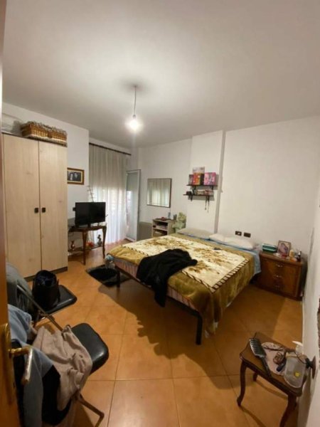 Tirane, shitet apartament 3+1 Kati 1, 165 m² 222.800 Euro (KODRA E DEILLIT)
