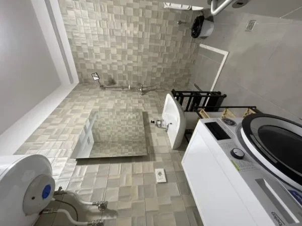 Tirane, jepet me qera apartament 2+1+A+BLK Kati 2, 115 m² 1.500 Euro (Rtsh)