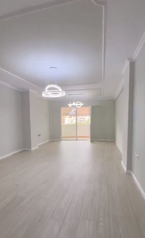 Tirane, shitet apartament 2+1+A+BLK Kati 3, 113 m²  (Perballe me Xhamine e Selites, prane rruges Irfan)