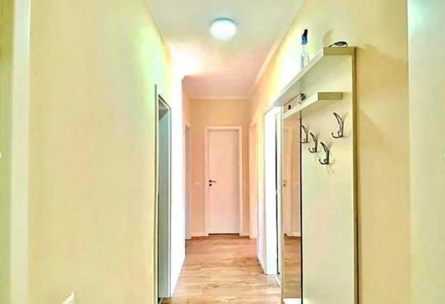 Tirane, shitet apartament 3+1+A+BLK 155 m² 210.000 Euro (Zogu i Zi buze rruge)