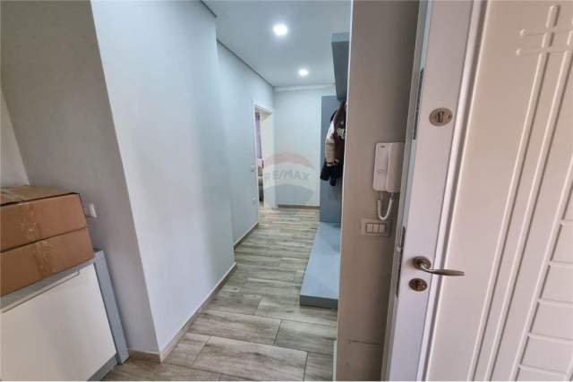 Tirane, shitet apartament 3+1 Kati 4, 130 m² 235.000 Euro (SHITET APARTAMENTVASIL SHANTO PRANE ISH EUROPIANIT)