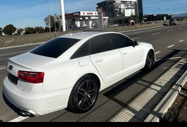 Ofert makine Audi A6 2.0 Gaz-Benzin Viti 2013, 12.500 Euro