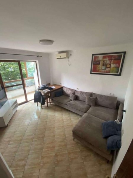 Tirane, jepet me qera apartament 1+1+BLK Kati 2, 70 m² 40.000 Leke (rruga bardhyl ,prane universitetit te mjekesise)