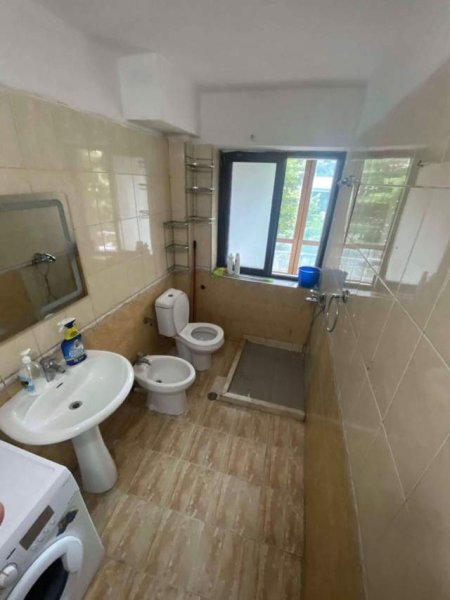 Tirane, jepet me qera apartament 1+1+BLK Kati 2, 70 m² 40.000 Leke (rruga bardhyl ,prane universitetit te mjekesise)