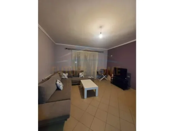 Tirane, jepet me qera apartament 2+1+A+BLK Kati 3, 101 m² 350 Euro (shefqet kuka)