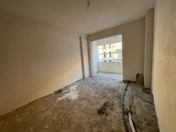 Tirane, shitet apartament 3+1 Kati 6, 131 m² 105.040 Euro (QT)