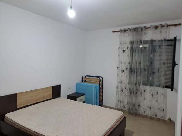 Tirane, jepet me qera apartament 1+1+BLK Kati 4, 65 m² 390 Euro (Kodra e Diellit)