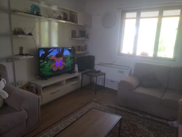 Tirane, jepet me qera Kati 1, 117 m² 450 Euro (Mihal Grameno)