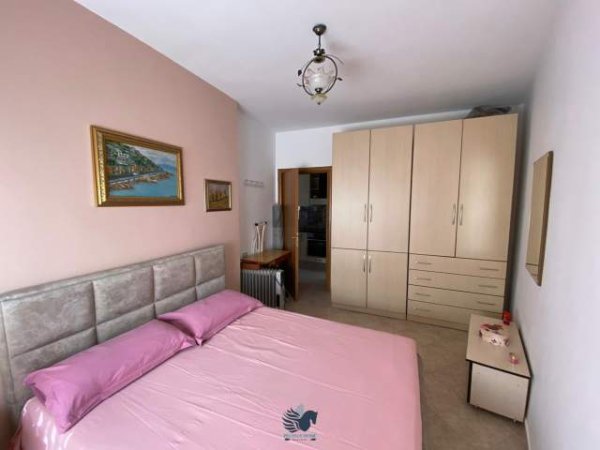 Tirane, jepet me qera apartament Kati 6, 76 m² 500 Euro