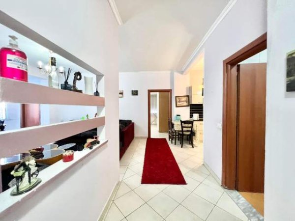 Tirane, shitet apartament 2+1+A+BLK 120 m² 135.000 Euro (ULET CMIMI!!! LIQENI I THATE, Bar Queen)