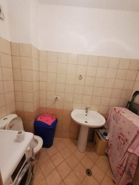 Tirane, jepet me qera apartament 2+1 Kati 3, 100 m² 350 Euro